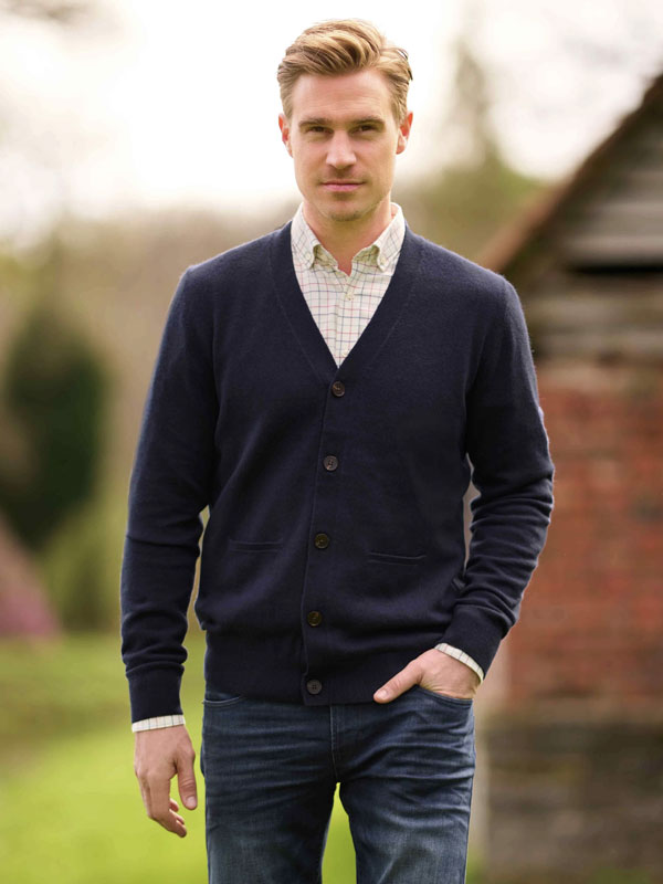Merino Vest The Cardigan Met Harris Tweed Details In Navy